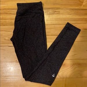 Lululemon Ivivva Grey Chevron Leggings